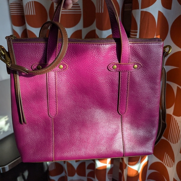 Fossil Leather Crossbody Bag - Picture 2 of 5